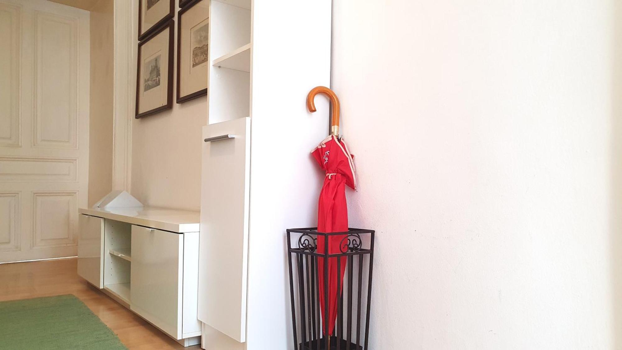 Quiet 2-Room Flat, Walking Distance To City Centre เวียนนา ภายนอก รูปภาพ